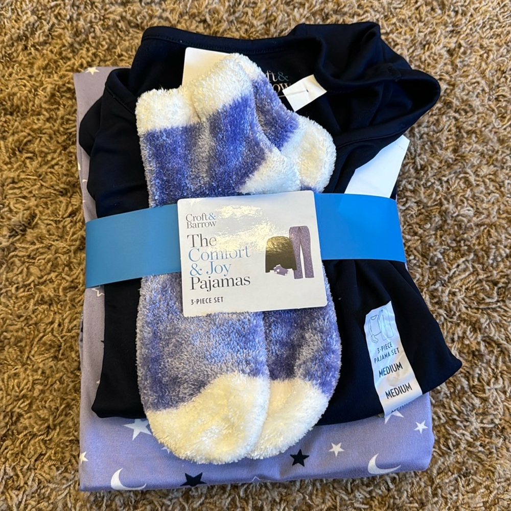 NWT Croft & Barrow 3-Piece Pajama Set - Medium